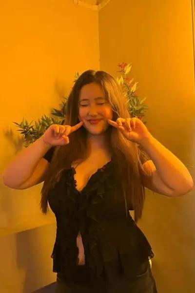 9319099832 Gurgaon Call Girls In Agency provide high profile Call Girl service in Gurgaon 24/7