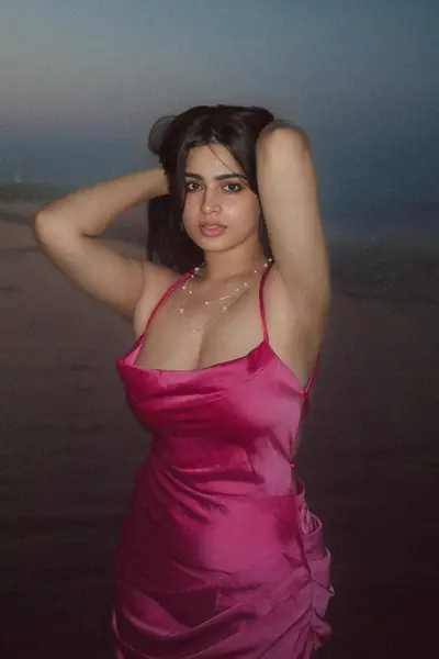 Call Girls In Sant Nagar 9711800081 Escorts Service Delhi NCR