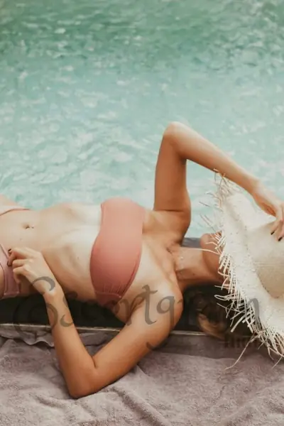 Call Girls In Dwarka Delhi ~8447652111/=/ Short 1500 Night 5000