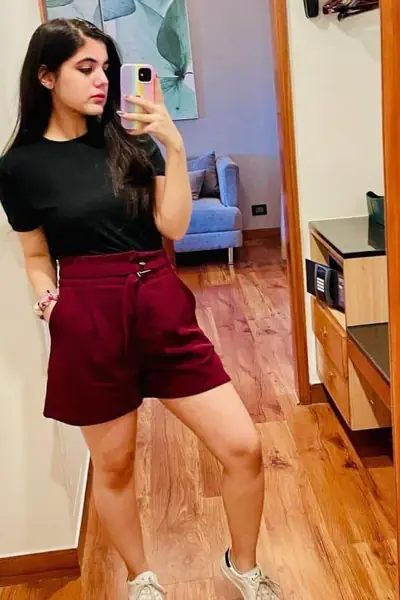 YOUNG 👩LOW REET X_XCALL GIRLS IN DELHI {DWARKA}CALL US☎704=210=4524