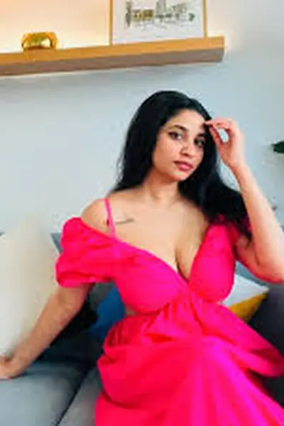 WOMEN SEEKING MEN IN UTTAM NAGAR 8448614497 CALL GIRLS IN DELHI LOCANTO