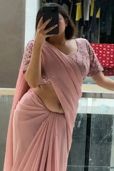 Look Stunning Call Girls In Atta Market Noida 9953350570