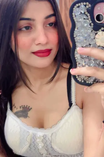 Today service abhilable 💯 safe and secure only jenuine person call me 1 hr     1500 2 hr    2500 3 hr    3000 Full day